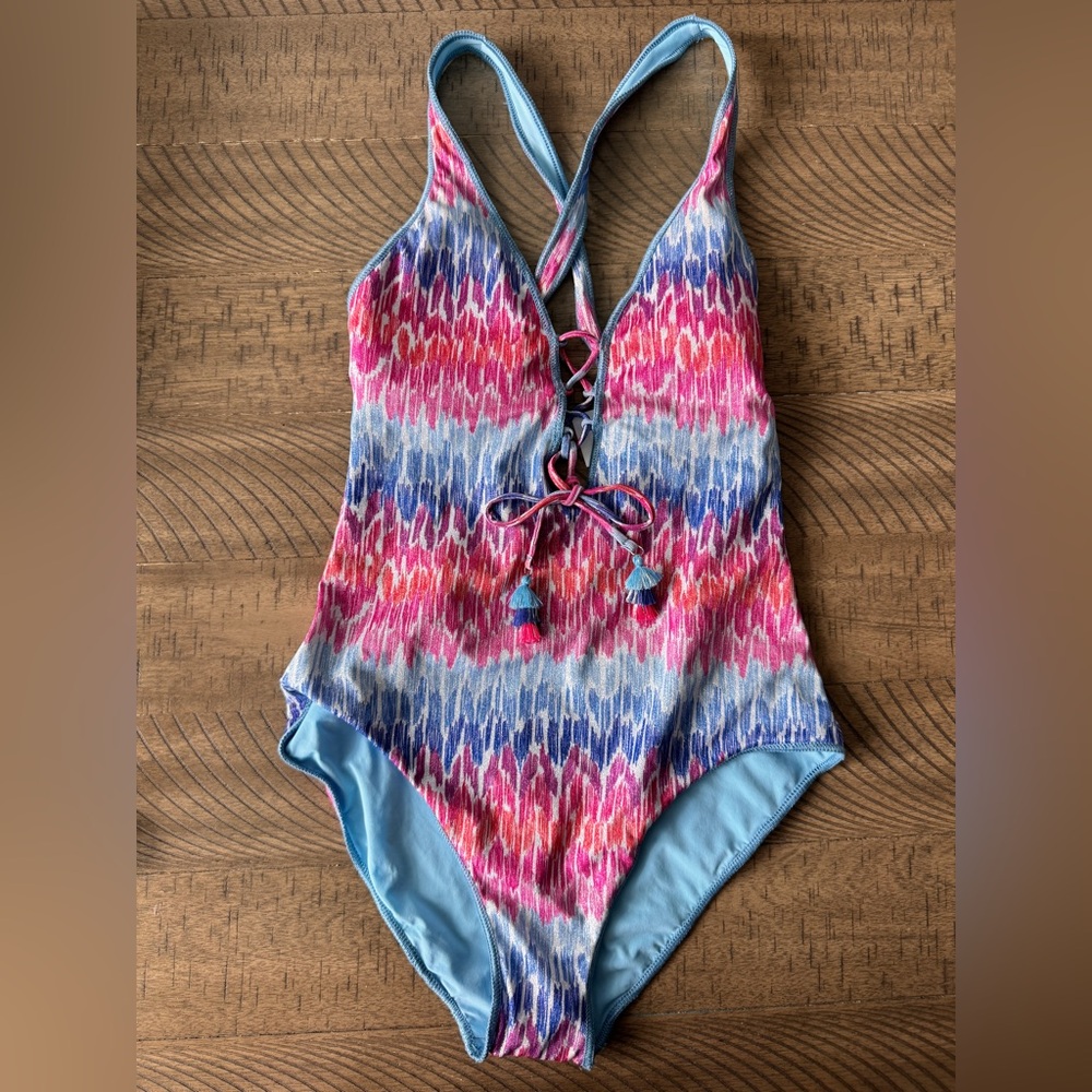 NWT BECCA Swimsuit One Piece with cross tie back $158 Retail Size Medium